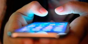 ¿CUÁNTOS MEXICANOS TIENEN TELÉFONO CELULAR?