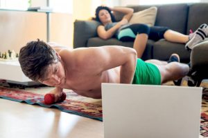 5 CANALES DE YOUTUBE PARA HACER EJERCICIO EN CASA