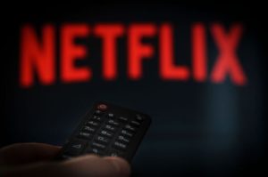 ¿Cuánto tiempo pasamos viendo Netflix?
