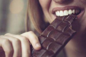 ¿Comer chocolate te ayuda a desestresarte?