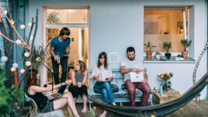 POR QUÉ EL CO-LIVING NO ES UNA “VECINDAD”