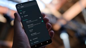 DIFERENCIAS DEL “DARK MODE” DE WHATSAPP ENTRE IPHONE Y ANDROID
