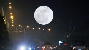 ESTE FIN DE SEMANA SE VERÁ LA  SUPERLUNA MÁS HERMOSA DEL AÑO