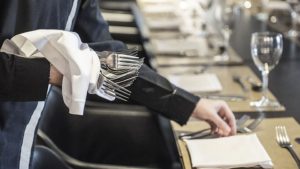 TIPS PARA ASISTIR A UN RESTAURANTE DURANTE LA PANDEMIA