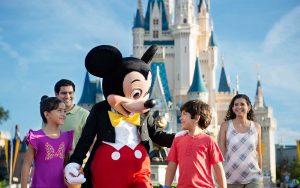 CONOCE DISNEY ¡CON PASEOS VIRTUALES!