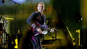 COLDPLAY ANUNCIA SU REGRESO CON DOS DISCOS