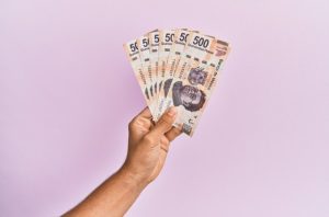 ¿TE LLEGÓ UN EXTRA EN LA QUINCENA DE ESTE AÑO? AQUÍ TE EXPLICAMOS PORQUÉ
