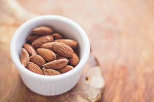 CINCO ALIMENTOS PARA NIVELAR EL AZÚCAR Y PREVENIR LA DIABETES