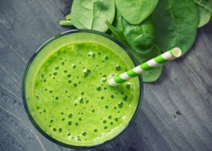 RECETA: JUGO DE VERDE DE NOPAL Y PAPAYA PARA DESINFLAMAR EL ESTÓMAGO
