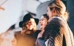 MUJERES SOLTERAS Y SIN HIJOS SON MÁS FELICES, SEGÚN EXPERTOS