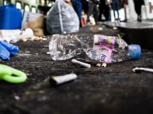 QUÉ ES Y CÓMO MEDIR TU “HUELLA DE PLÁSTICO”